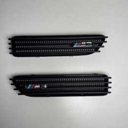 Grilles d'ailes noir BMW M3...